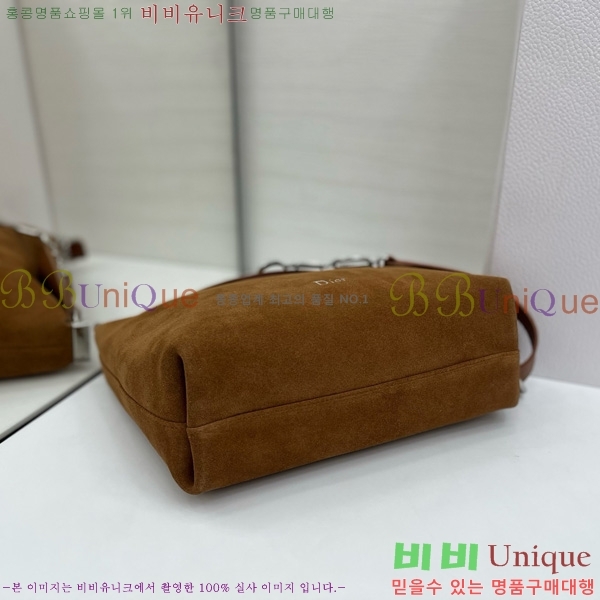 #��� ���ʼ� �ش��� JONATHAN ANDERSON ȣ���� M856324-2