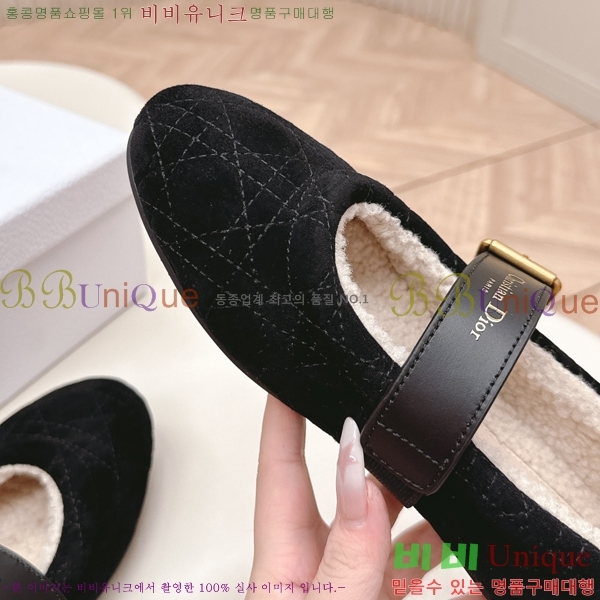 ���� ��* �޸����� �þ �� ���� 30D25112022-2