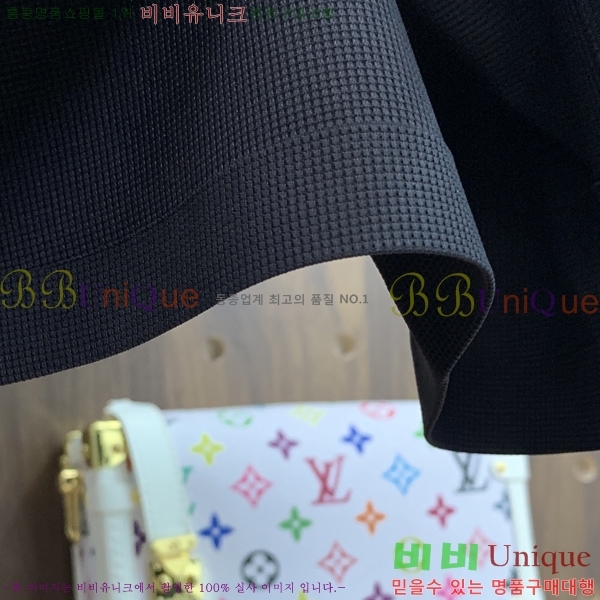 ���� ������ ī�� ���� Ƽ���� B56457-7