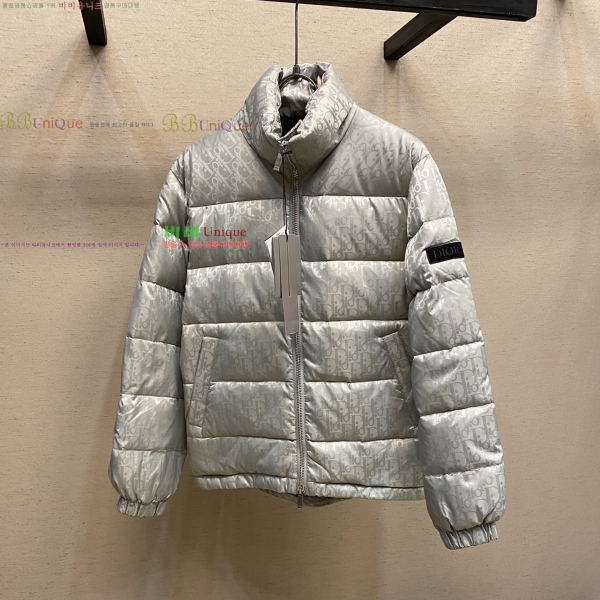 ���� ��* �ٿ� ��Ʈ �е� 61DR2511125-4