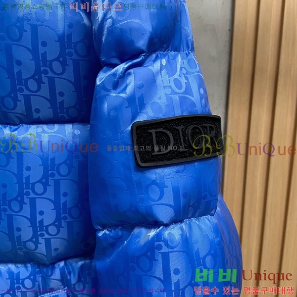 ���� ��� �ٿ� �е� CD6241685-4