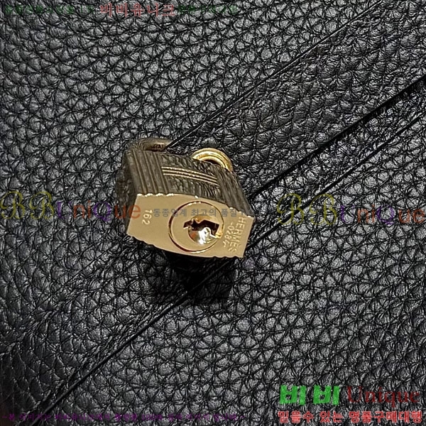 #�����޽� ����ź 18 ����ǰ HE245112-725