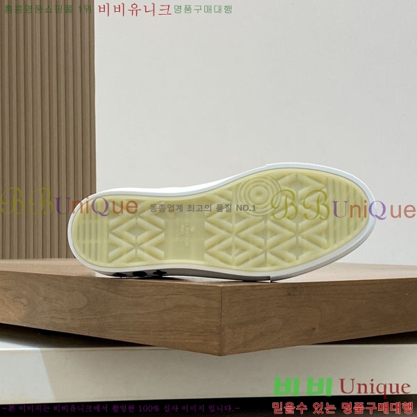 ���̺��� ����Ŀ�� LV666301