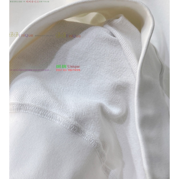 ���� �߷��þư� �ĵ�Ƽ BA543689