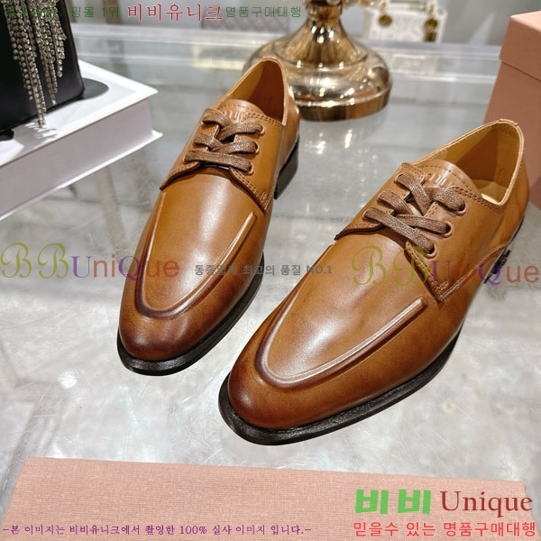 ���� �̿�̿� ���� 32MU902401-1