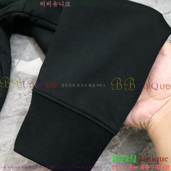 ���� �߷�Ƽ�� ������ V562414-1