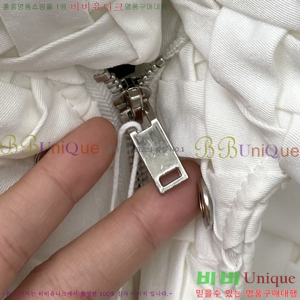 ���� ���װ�����Ÿ �ٿ� �е� BV1562169-1