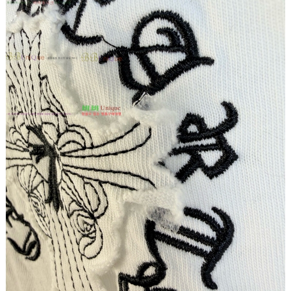 ���� ũ������ ���� Ƽ���� CH57379-1