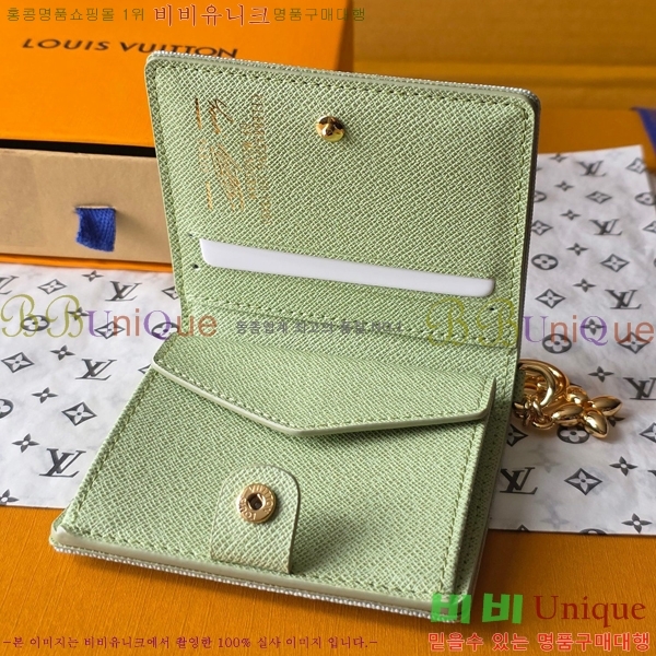 #���̺��� �� ���� ���� M27679-102