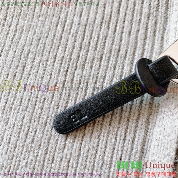 ���� ����� ����� TB586274-3