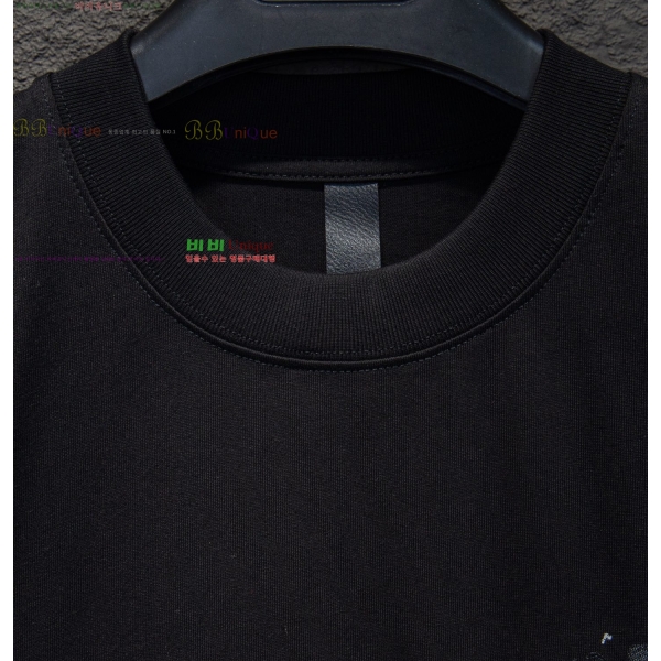 ���� ũ������ ���� Ƽ���� CH816744-1